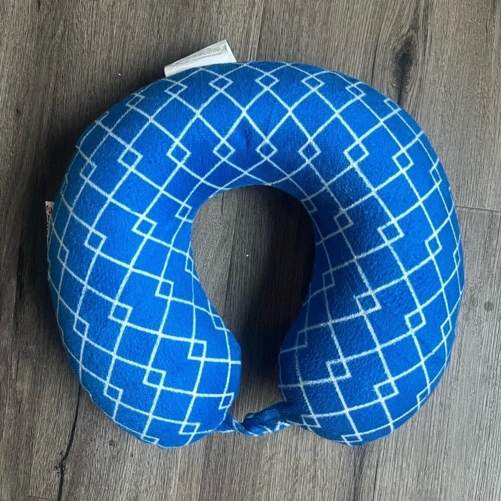 Force1 Blue Geometric Accent Pillow